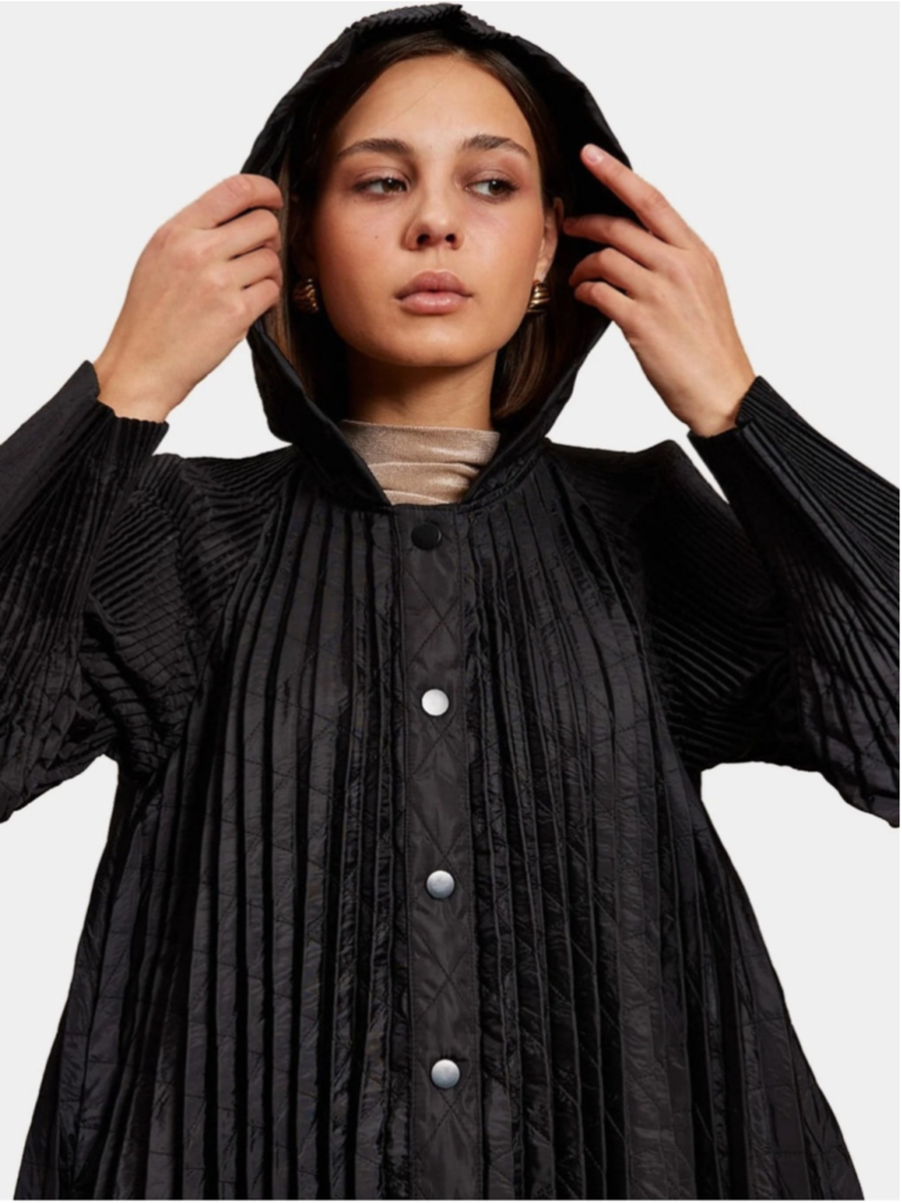 Pleated Hooded Swing Coat Black One Size - Picture 6 of 12